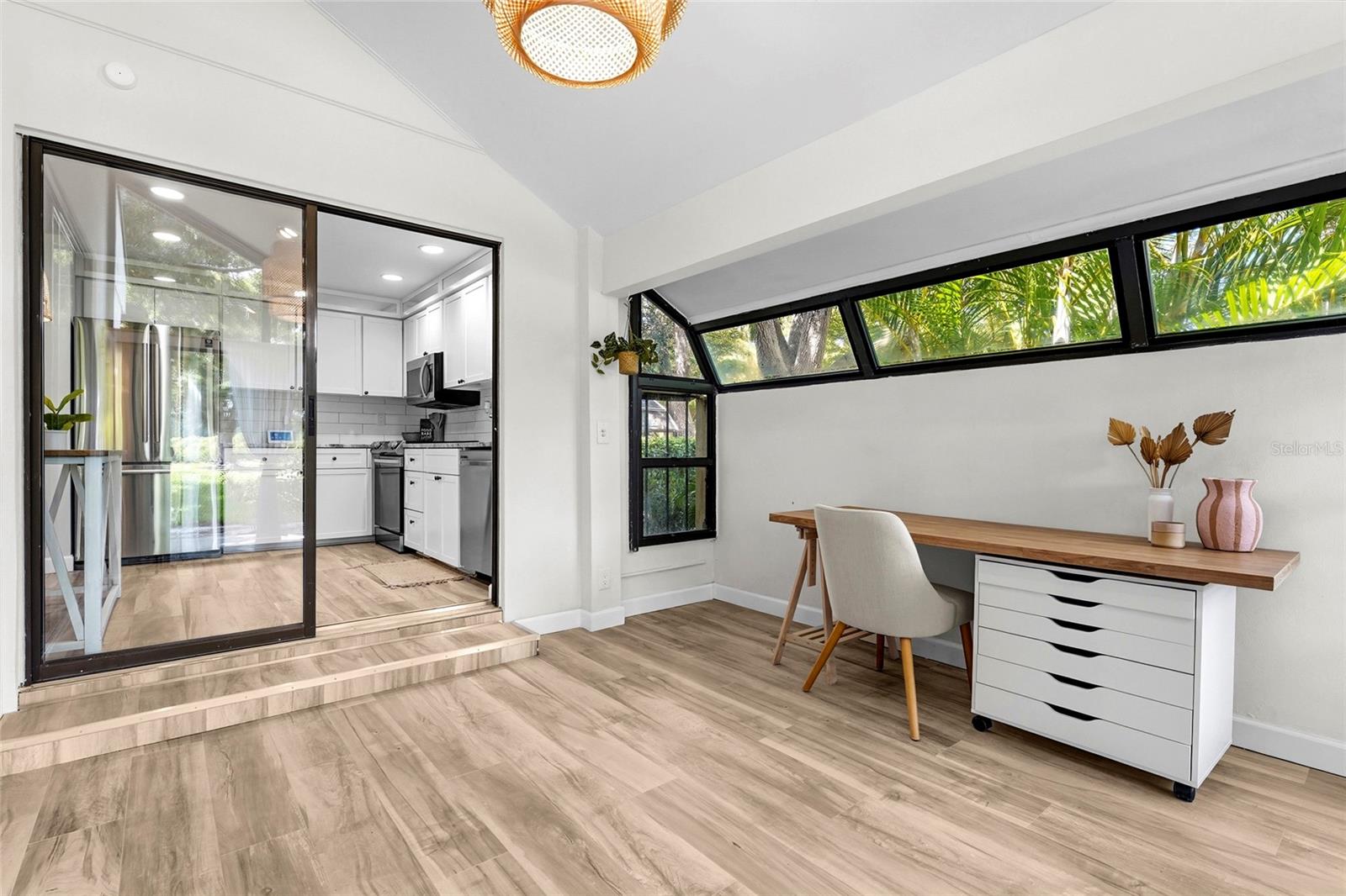2383 LAKESIDE MEWS #D3, SARASOTA, FL, 34235