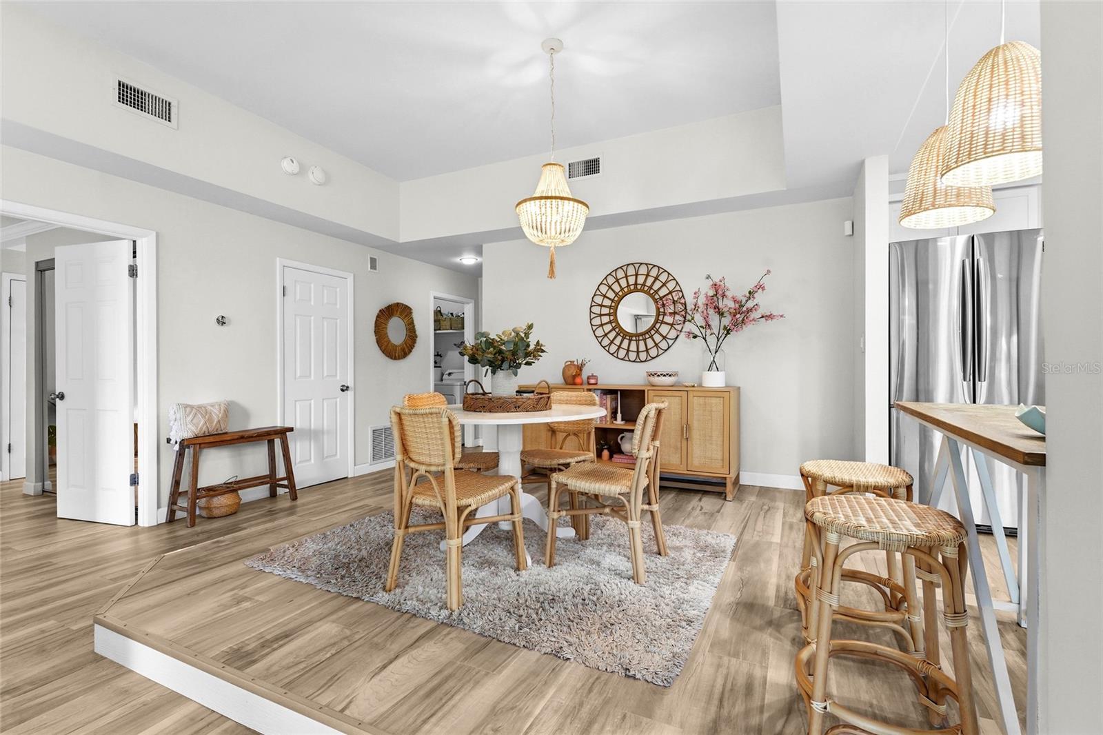 2383 LAKESIDE MEWS #D3, SARASOTA, FL, 34235