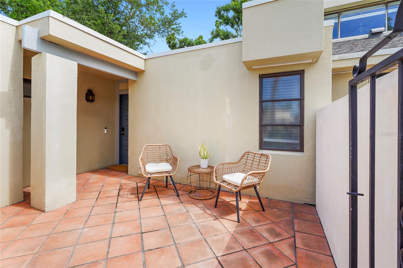 2383 LAKESIDE MEWS #D3, SARASOTA, FL, 34235