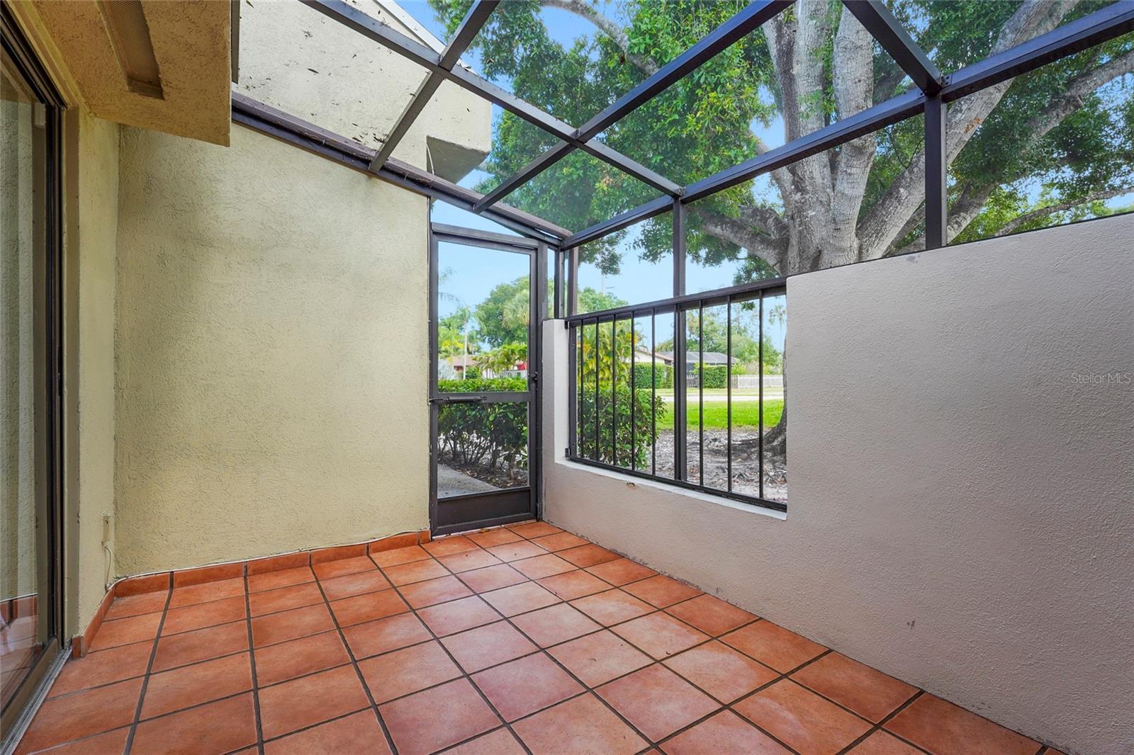 2383 LAKESIDE MEWS #D3, SARASOTA, FL, 34235