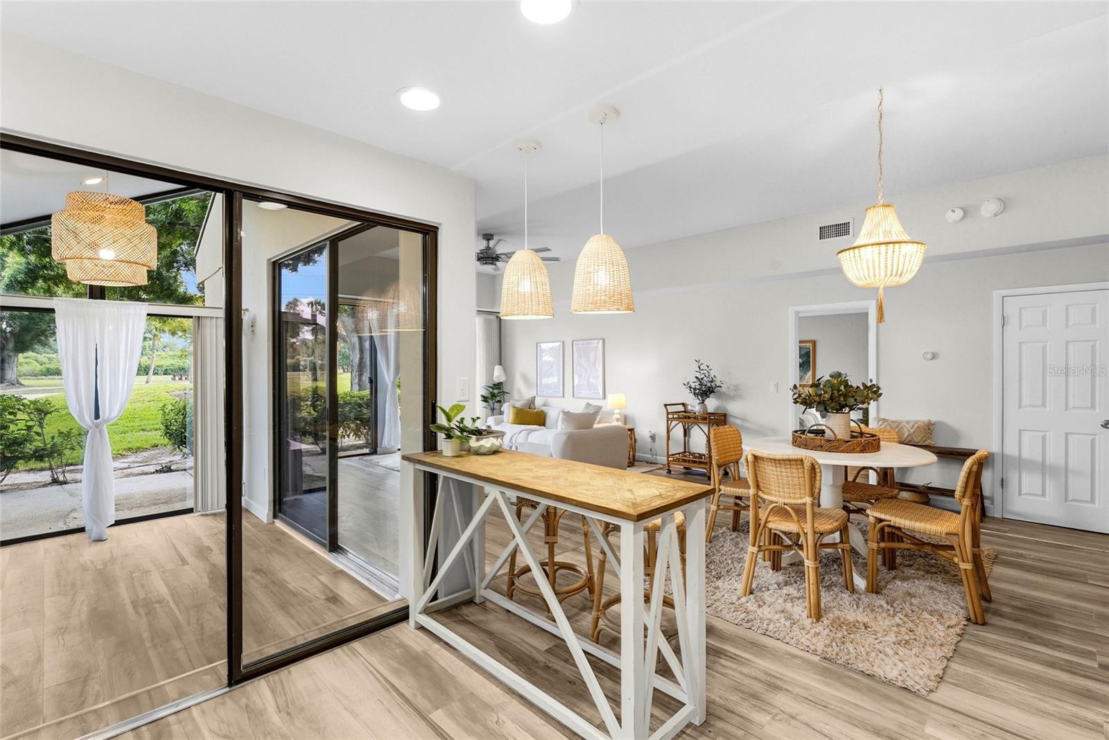 2383 LAKESIDE MEWS #D3, SARASOTA, FL, 34235