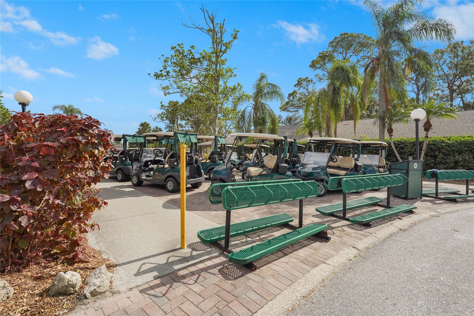 2383 LAKESIDE MEWS #D3, SARASOTA, FL, 34235
