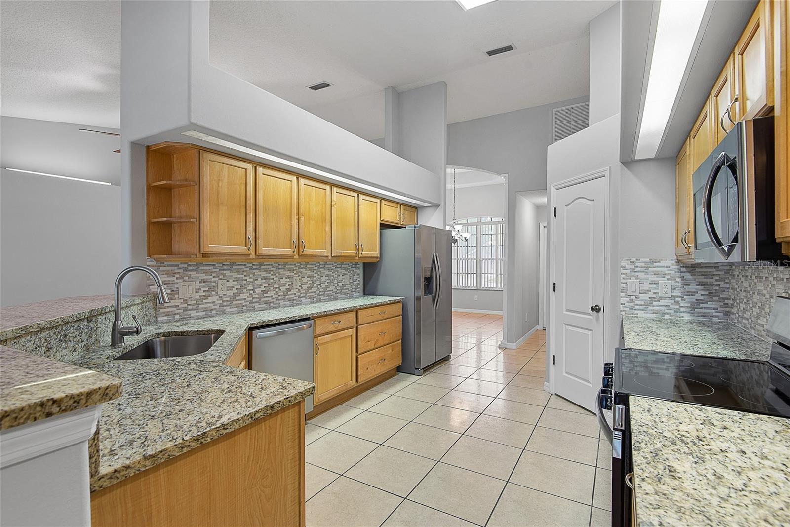 142 ERIC DR, PALM COAST, FL, 32164