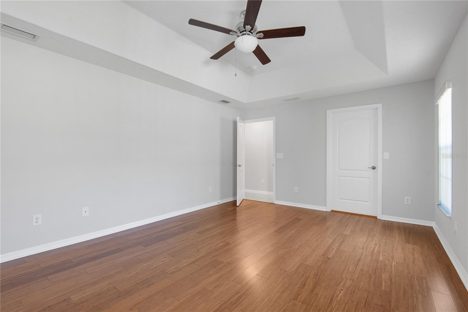 142 ERIC DR, PALM COAST, FL, 32164