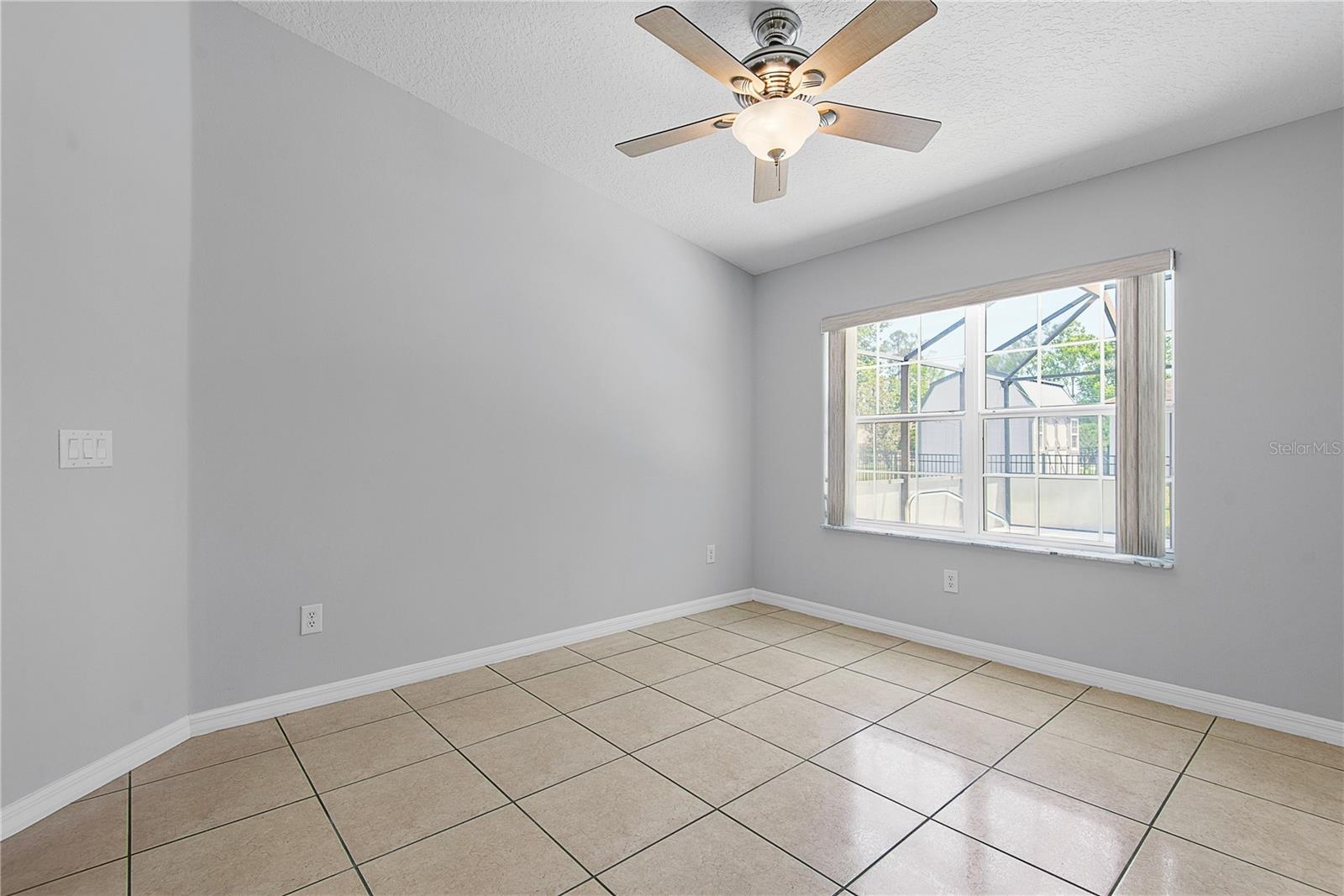 142 ERIC DR, PALM COAST, FL, 32164