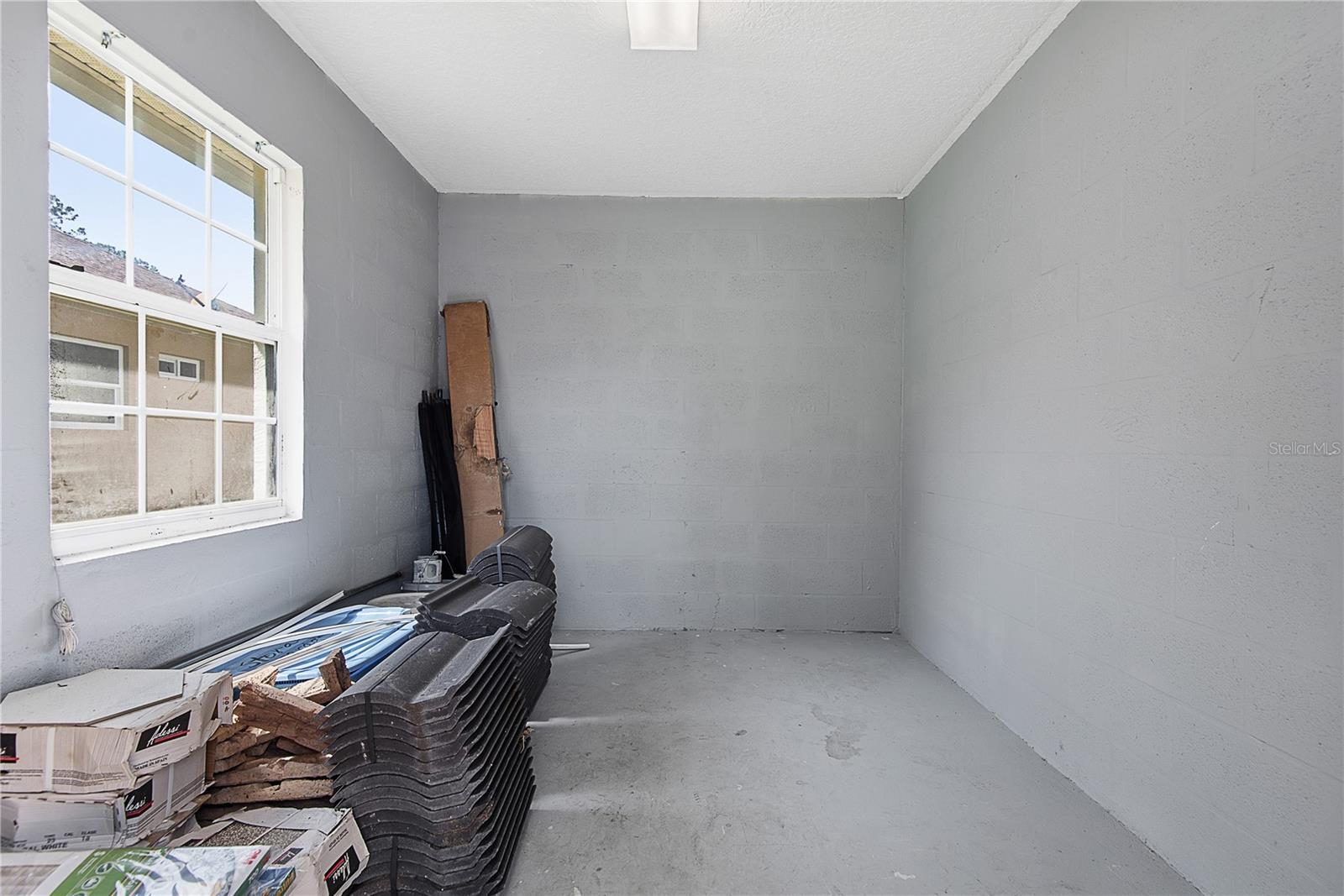 142 ERIC DR, PALM COAST, FL, 32164