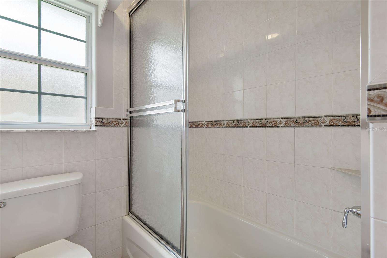 142 ERIC DR, PALM COAST, FL, 32164