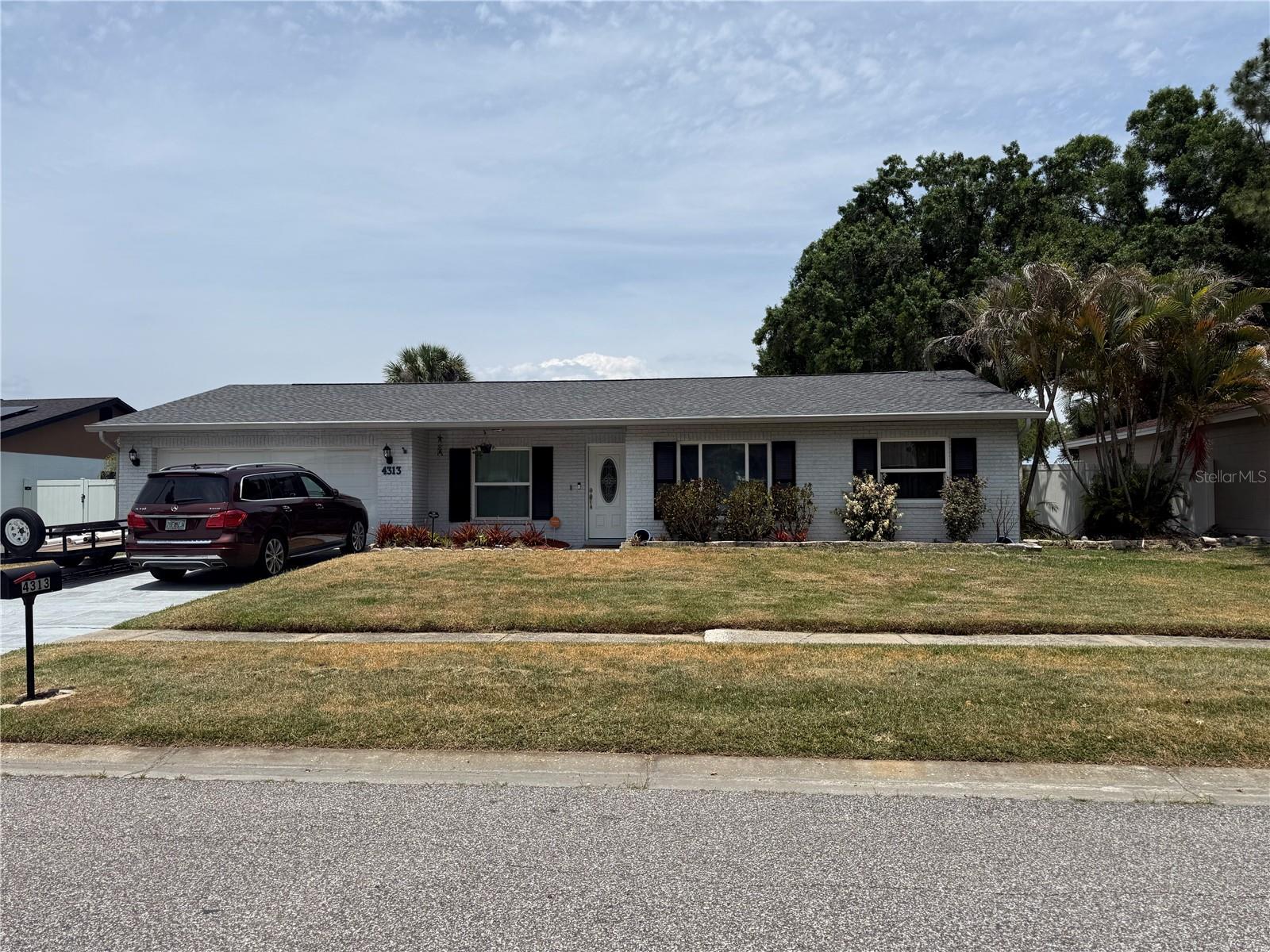 4313 HOLLOW HILL DR, TAMPA, FL, 33624