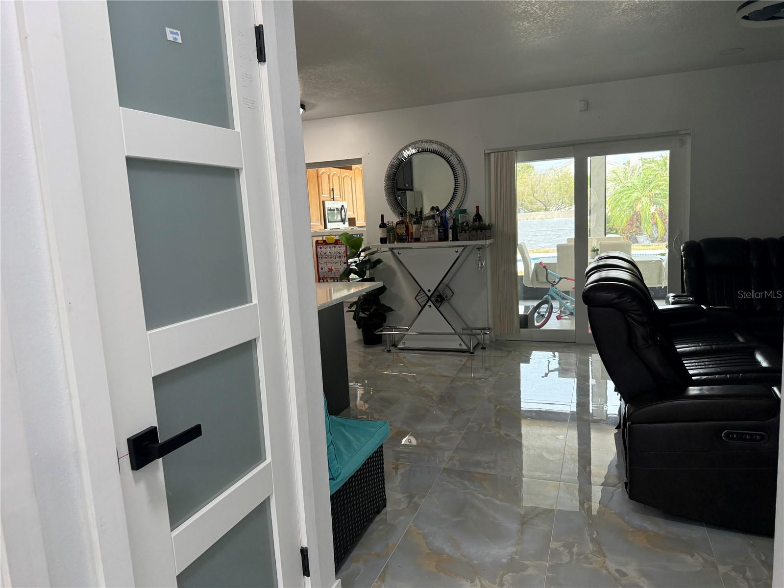 4313 HOLLOW HILL DR, TAMPA, FL, 33624