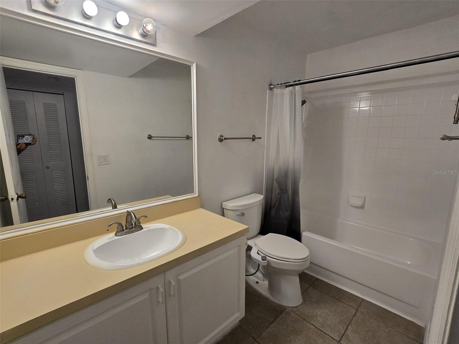 4115 CHATHAM OAK CT #218, TAMPA, FL, 33624
