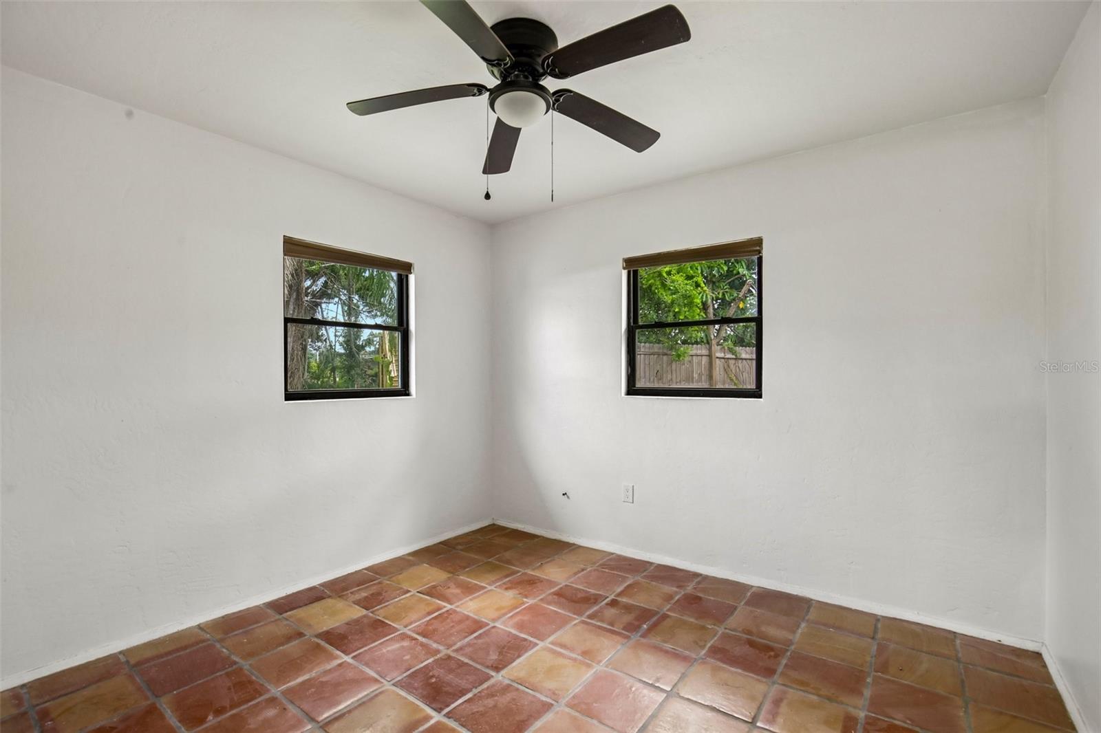 807 LUCILLE AVE, NOKOMIS, FL, 34275