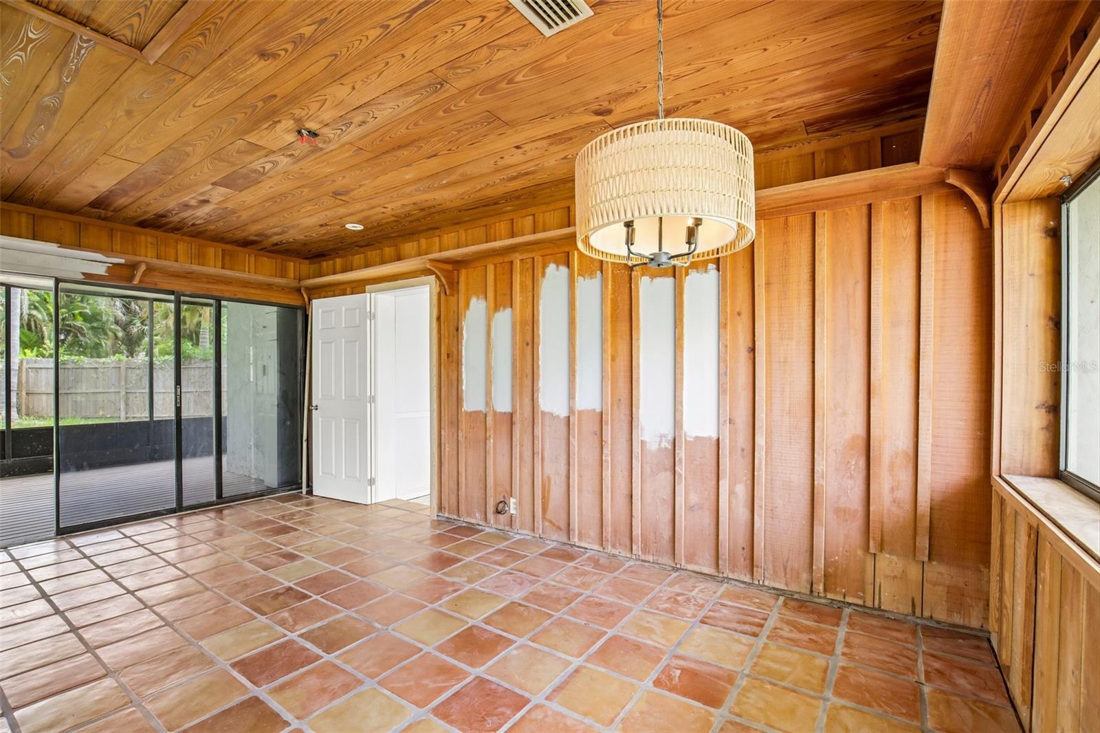 807 LUCILLE AVE, NOKOMIS, FL, 34275