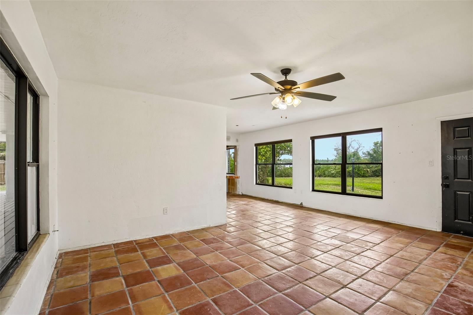 807 LUCILLE AVE, NOKOMIS, FL, 34275