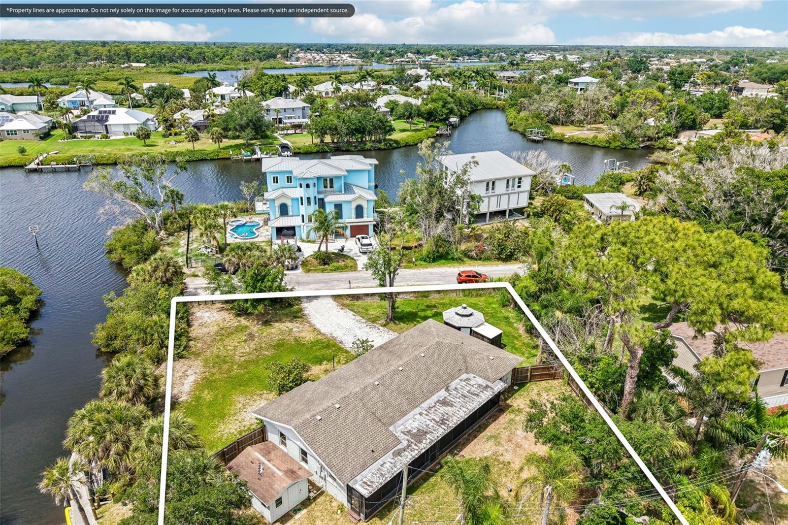 807 LUCILLE AVE, NOKOMIS, FL, 34275