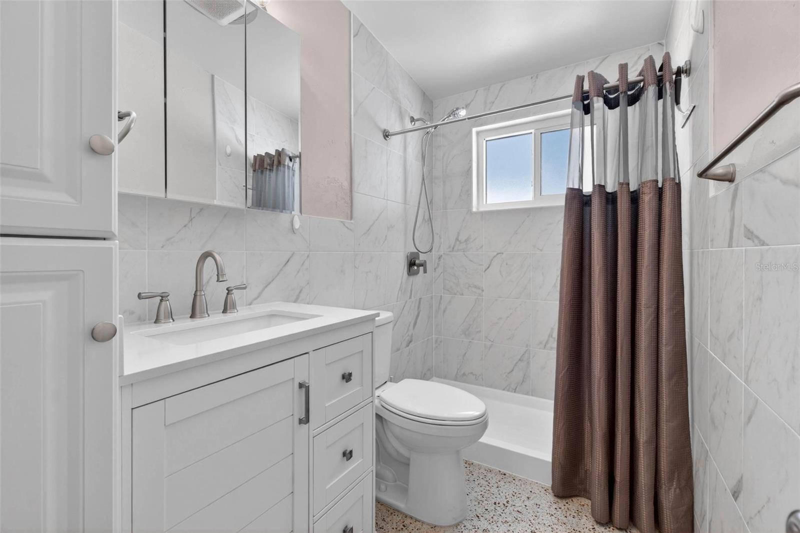 245 176TH TER E, REDINGTON SHORES, FL, 33708