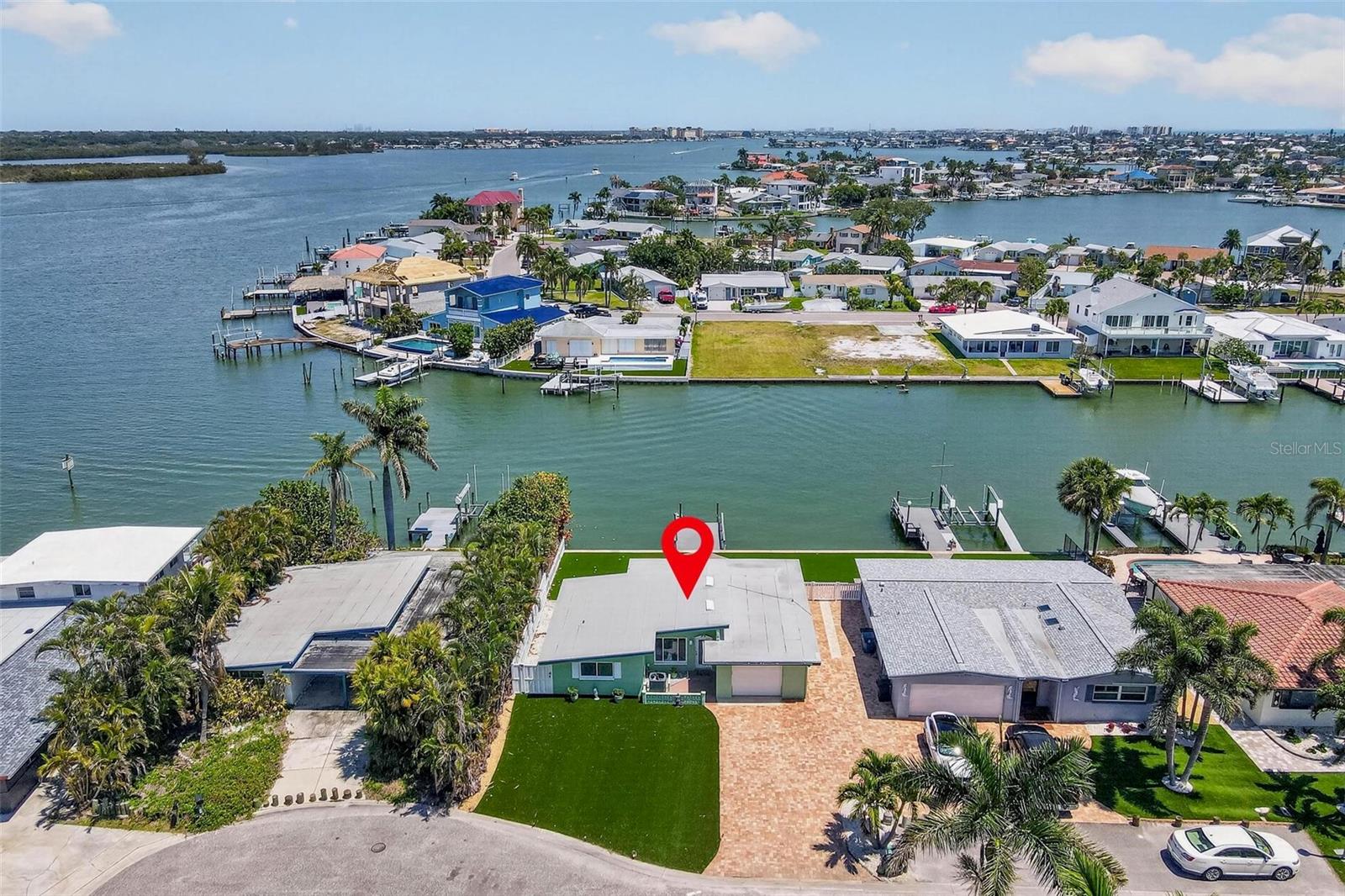 245 176TH TER E, REDINGTON SHORES, FL, 33708