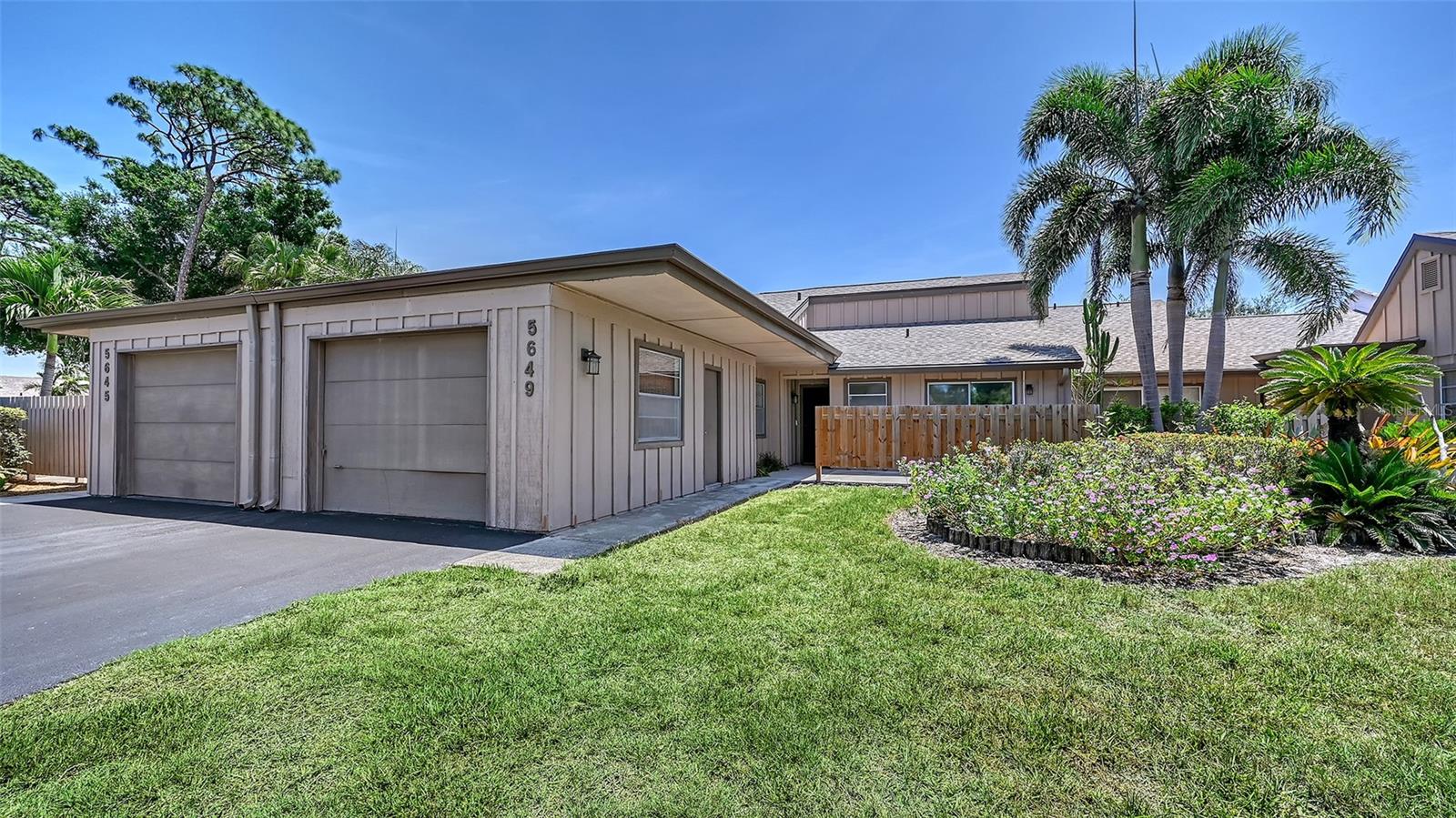 5649 WESTWIND LN, SARASOTA, FL, 34231