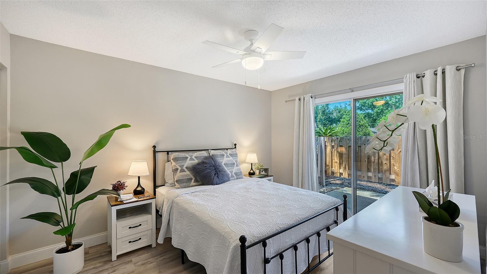 5649 WESTWIND LN, SARASOTA, FL, 34231
