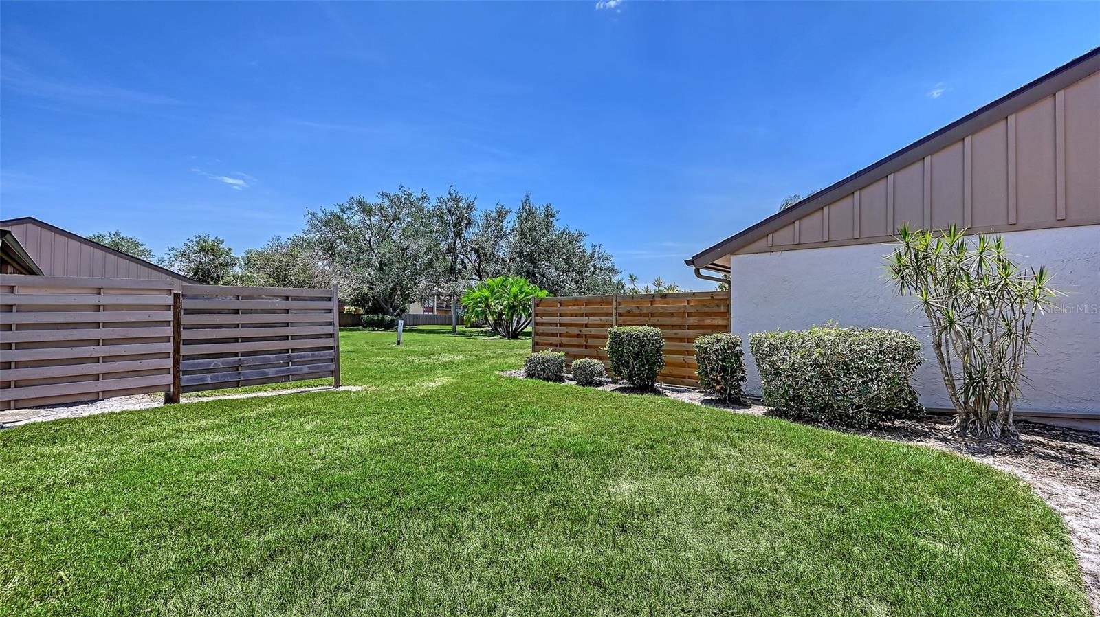 5649 WESTWIND LN, SARASOTA, FL, 34231
