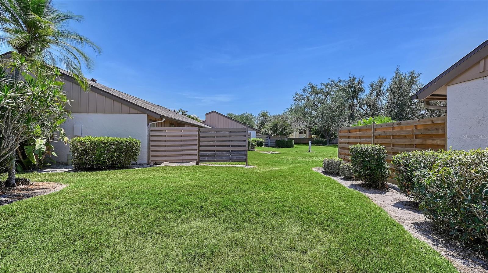 5649 WESTWIND LN, SARASOTA, FL, 34231