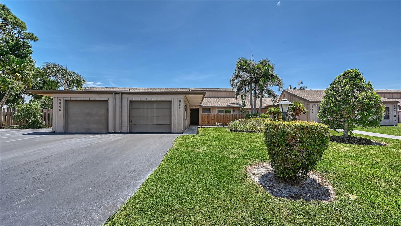 5649 WESTWIND LN, SARASOTA, FL, 34231