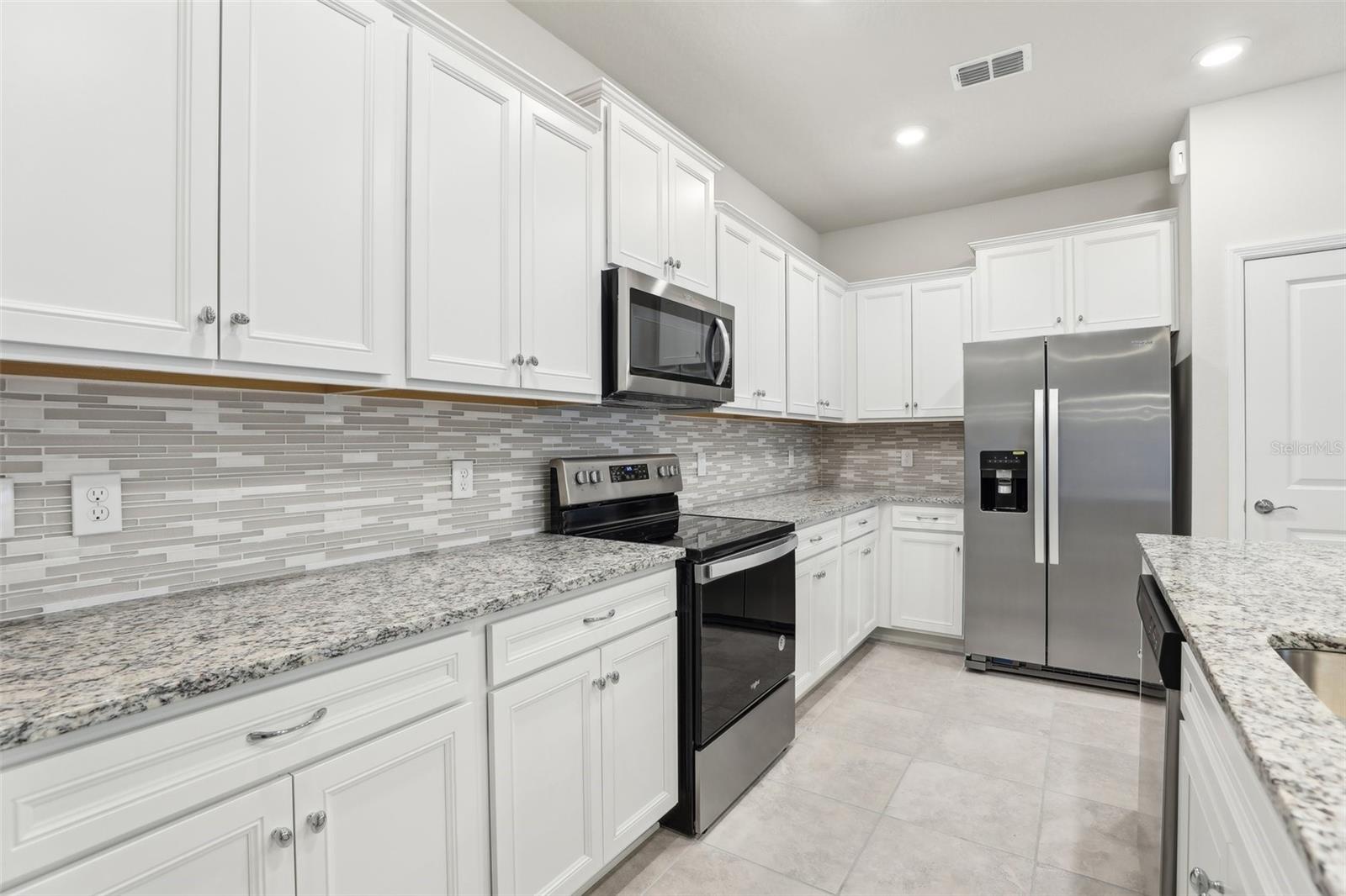 297 JETTY WAY, DAVENPORT, FL, 33897