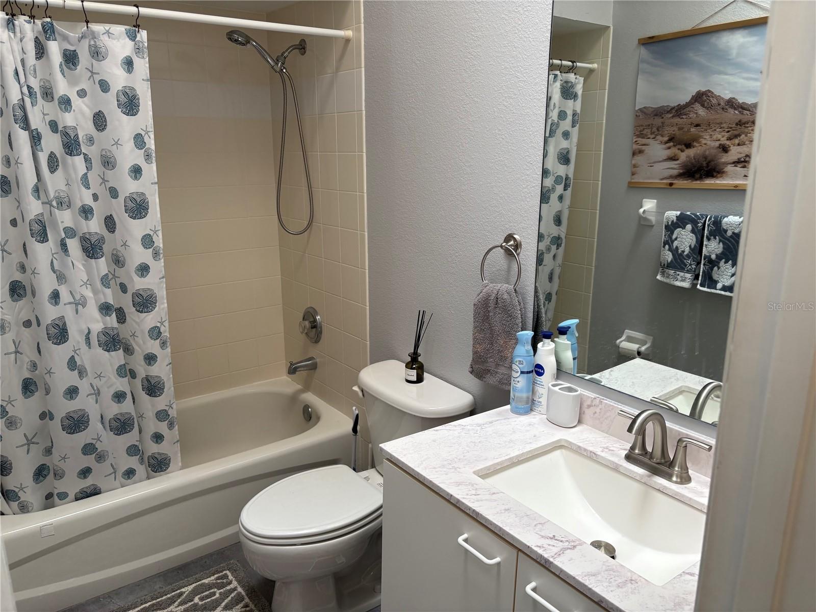 9122 JAKES PATH, LARGO, FL, 33771