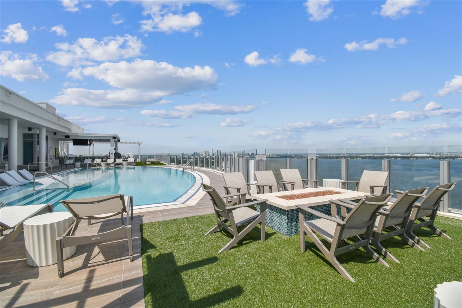 2910 W BARCELONA ST #902, TAMPA, FL, 33629