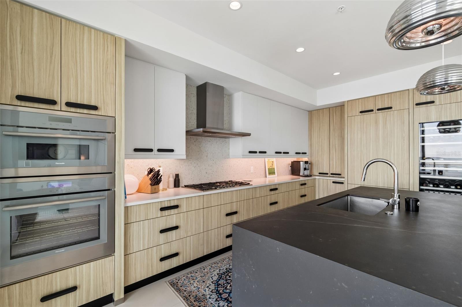 2910 W BARCELONA ST #902, TAMPA, FL, 33629