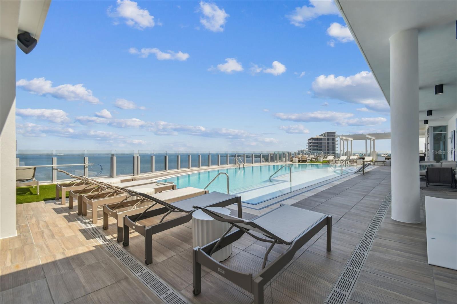 2910 W BARCELONA ST #902, TAMPA, FL, 33629