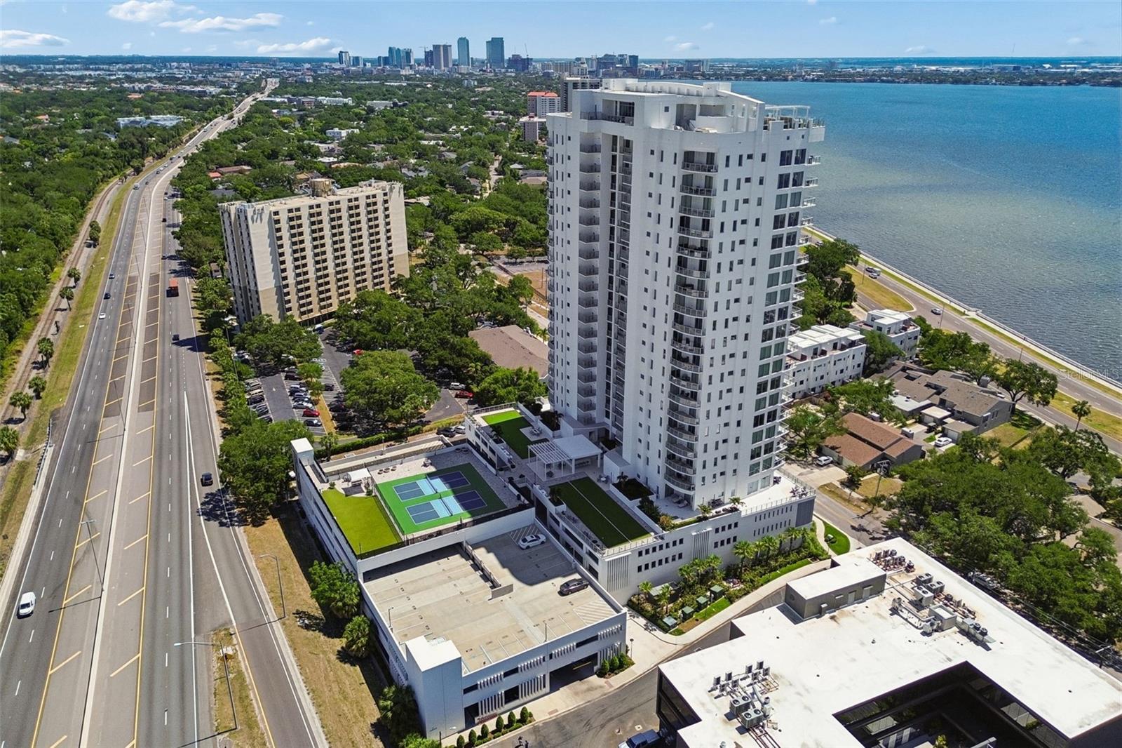 2910 W BARCELONA ST #902, TAMPA, FL, 33629