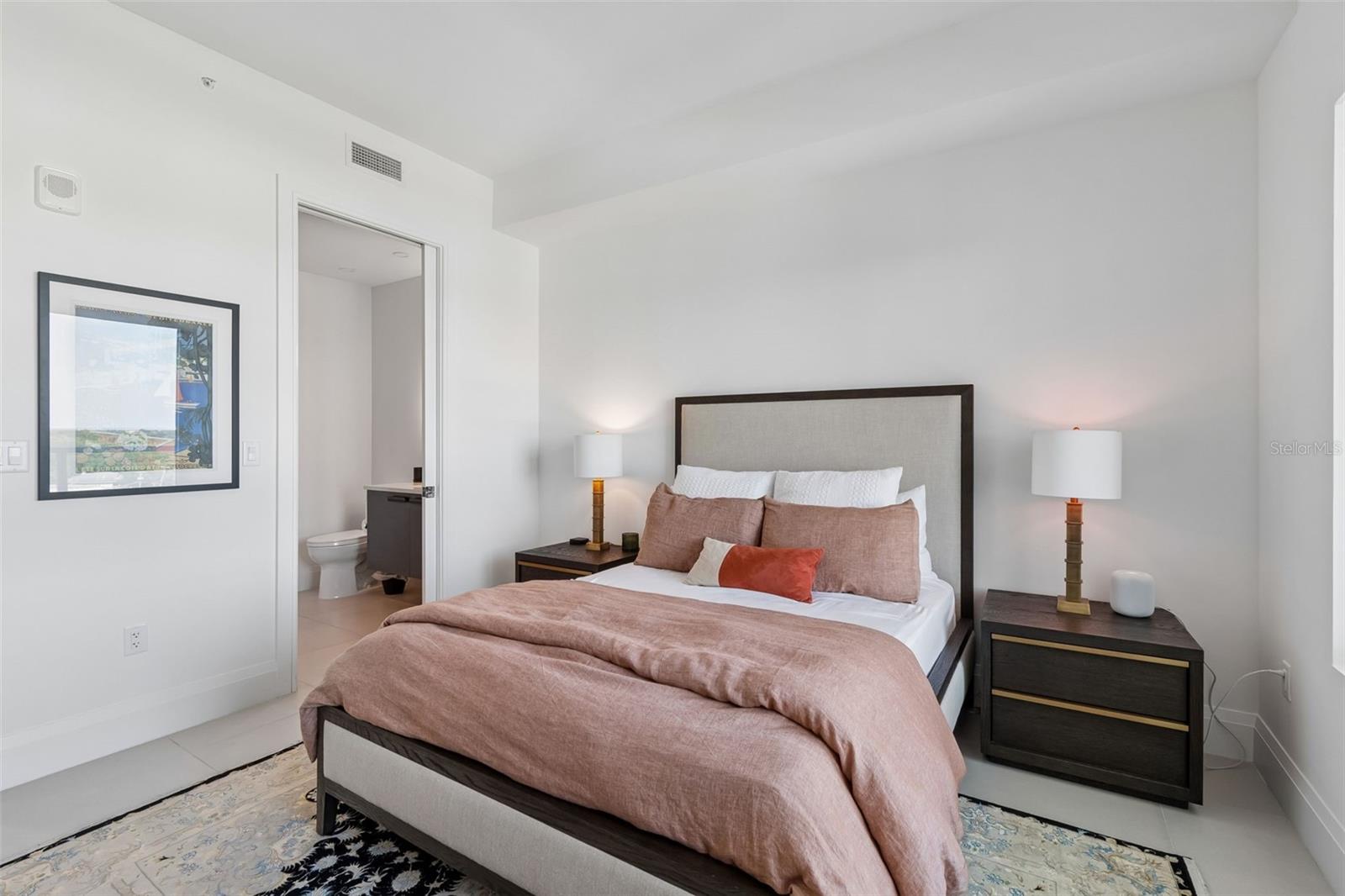 2910 W BARCELONA ST #902, TAMPA, FL, 33629