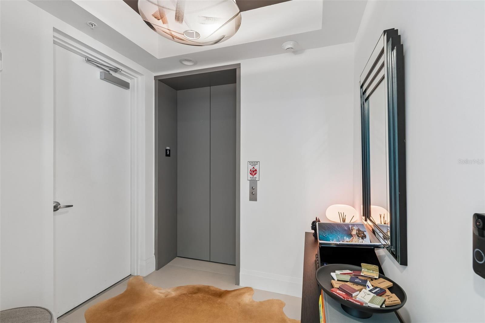 2910 W BARCELONA ST #902, TAMPA, FL, 33629