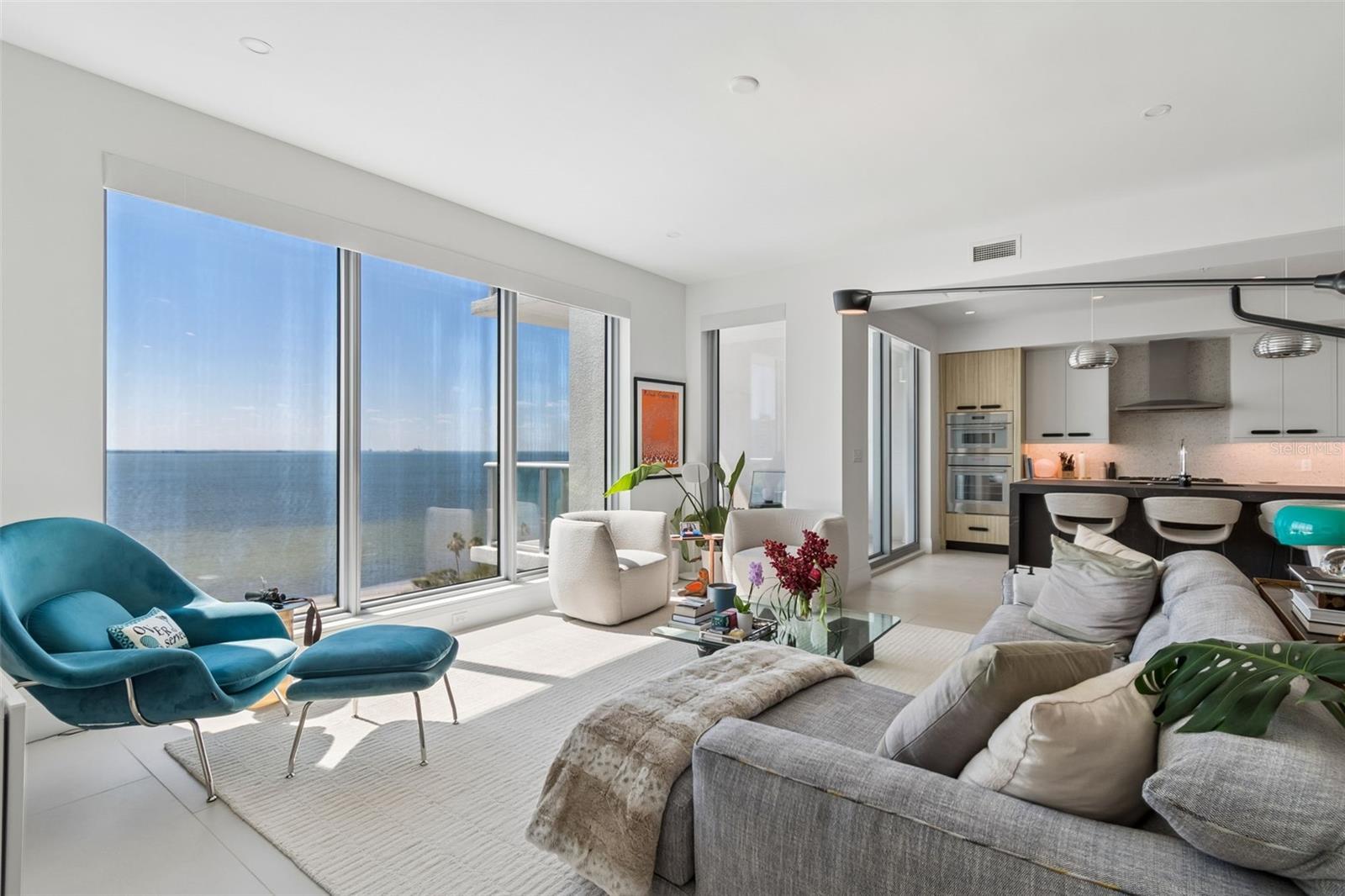 2910 W BARCELONA ST #902, TAMPA, FL, 33629