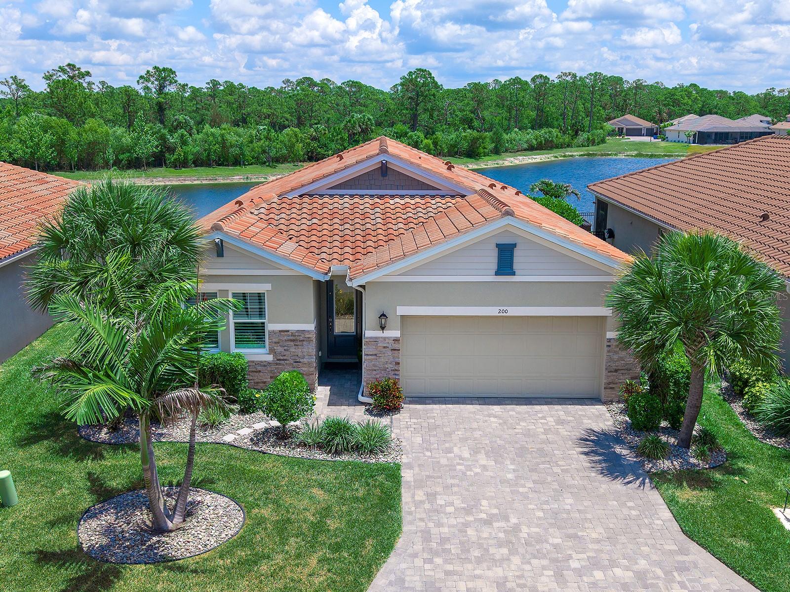 200 DAYLILY BLVD, NOKOMIS, FL, 34275