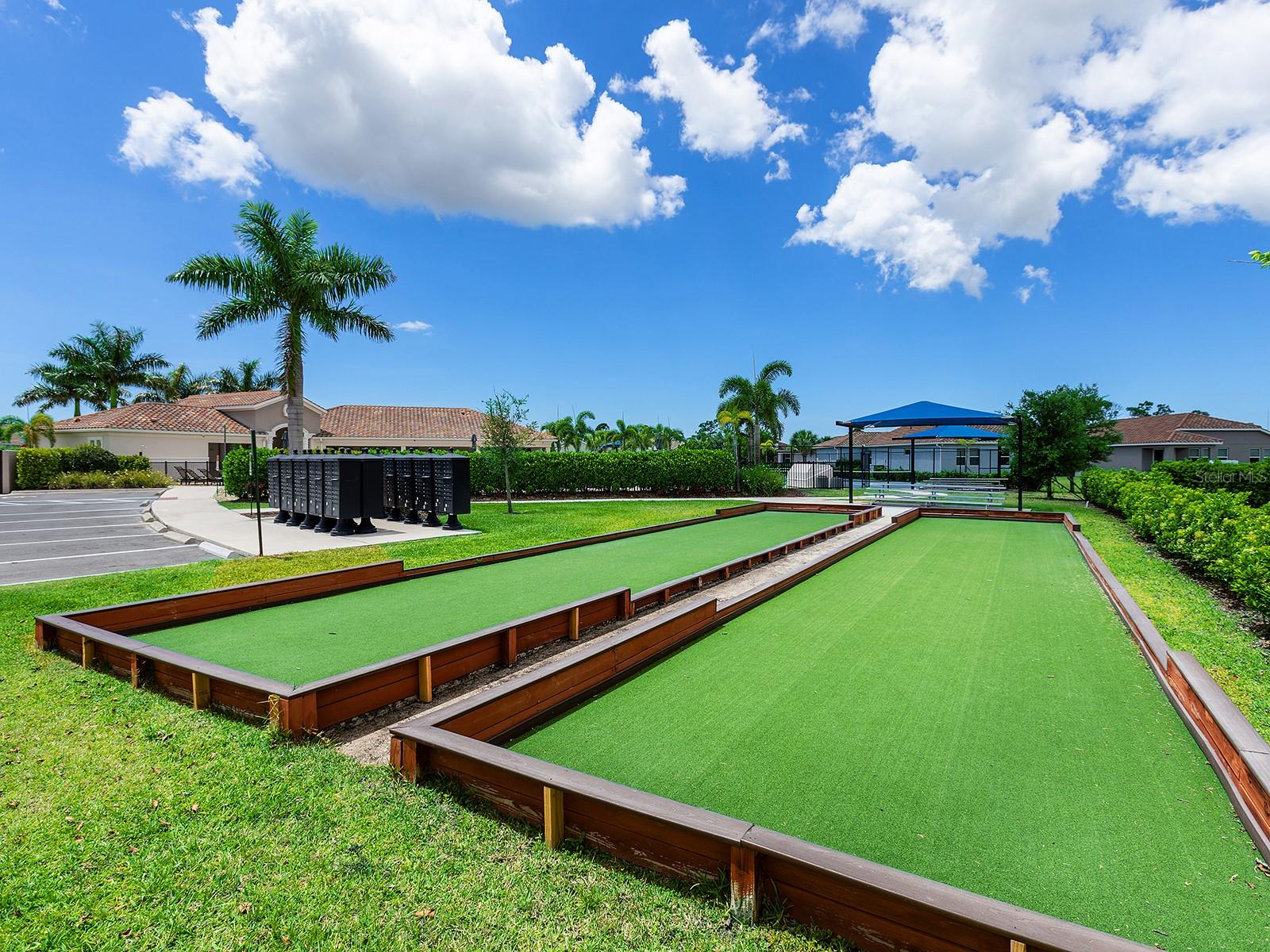 200 DAYLILY BLVD, NOKOMIS, FL, 34275