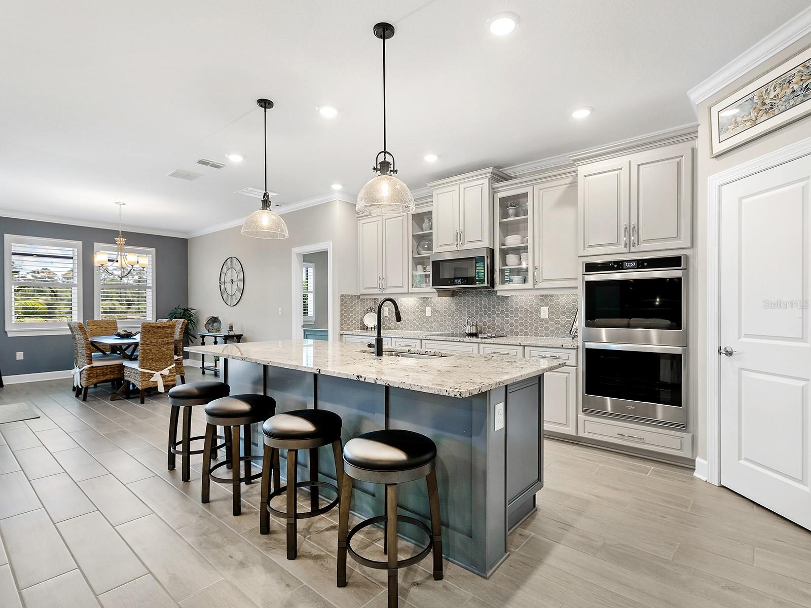 200 DAYLILY BLVD, NOKOMIS, FL, 34275