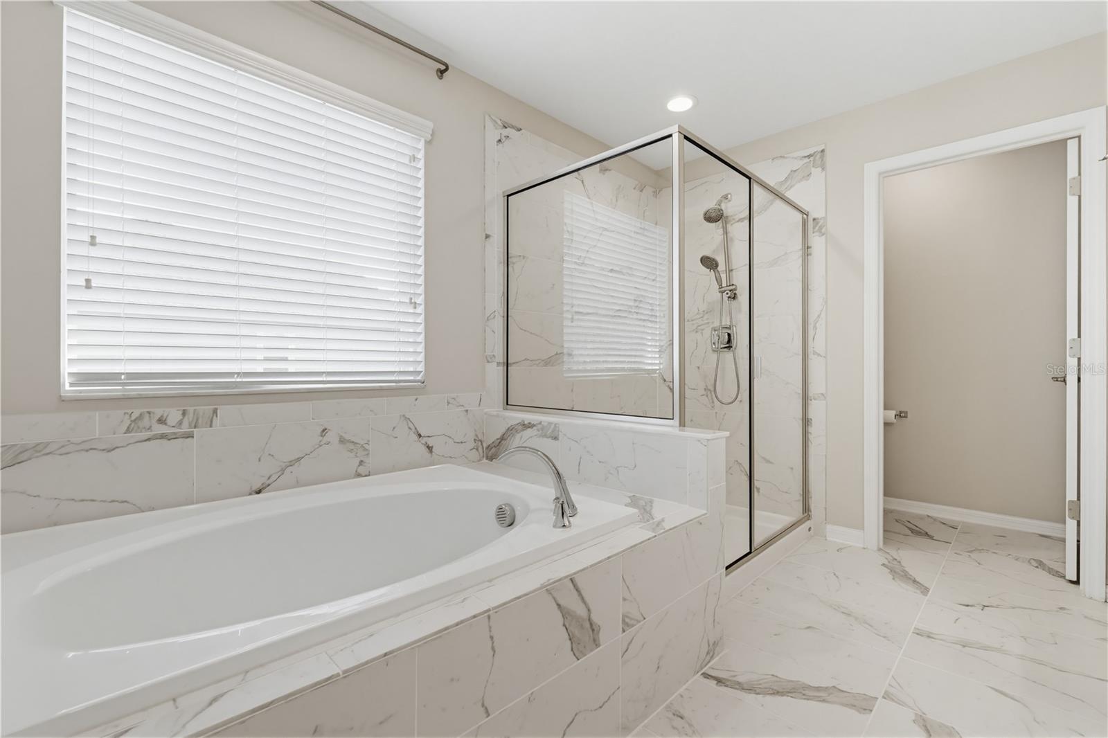 9608 SORBONNE LOOP, SEFFNER, FL, 33584