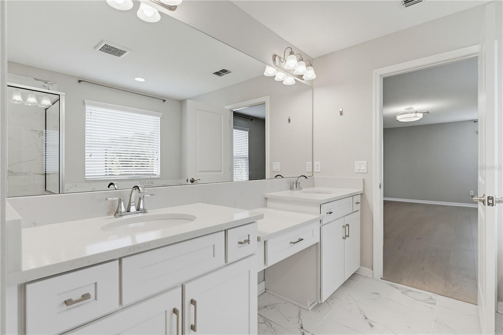 9608 SORBONNE LOOP, SEFFNER, FL, 33584