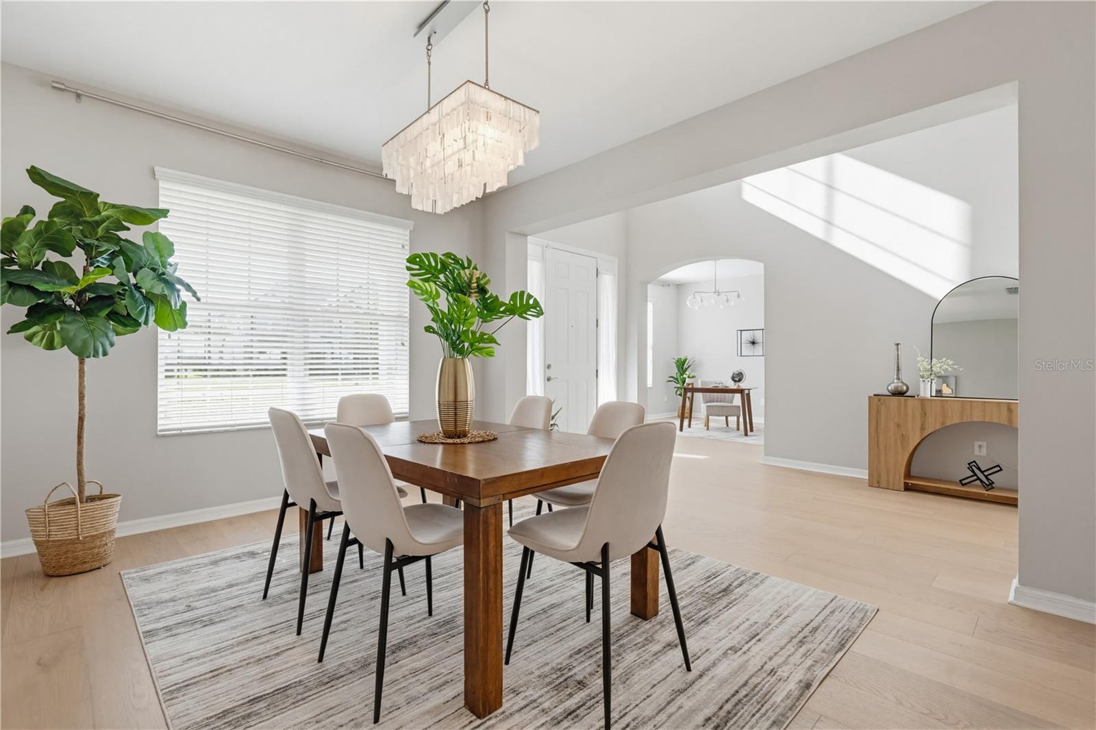 9608 SORBONNE LOOP, SEFFNER, FL, 33584