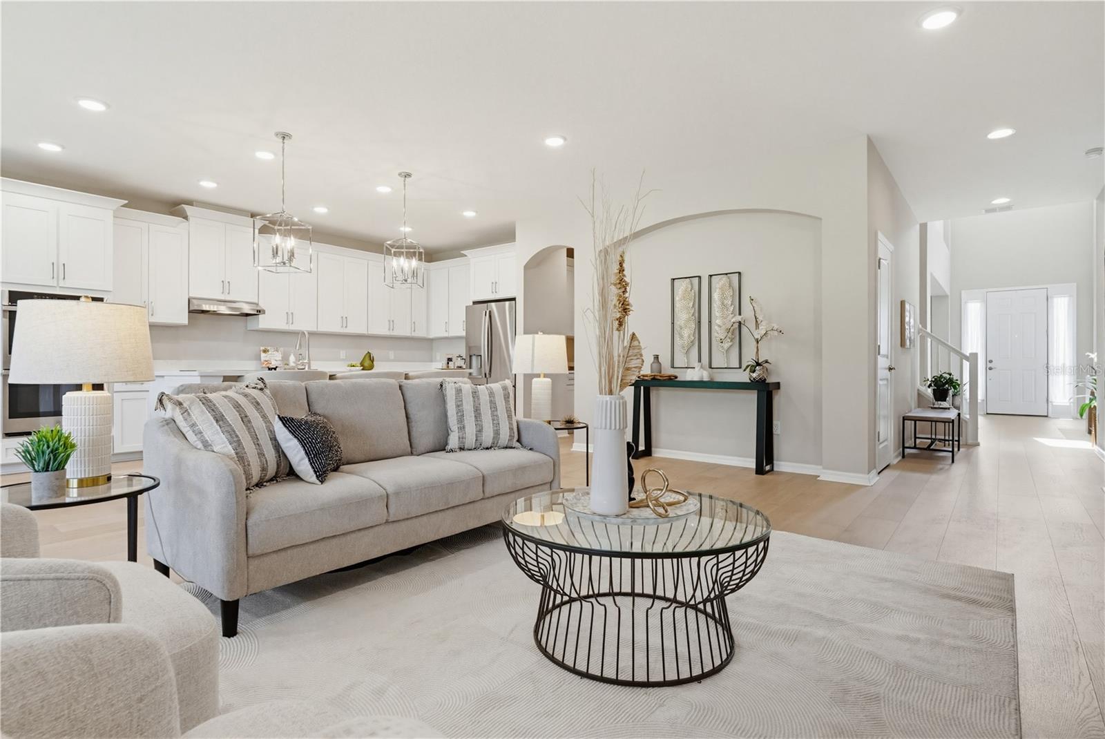 9608 SORBONNE LOOP, SEFFNER, FL, 33584