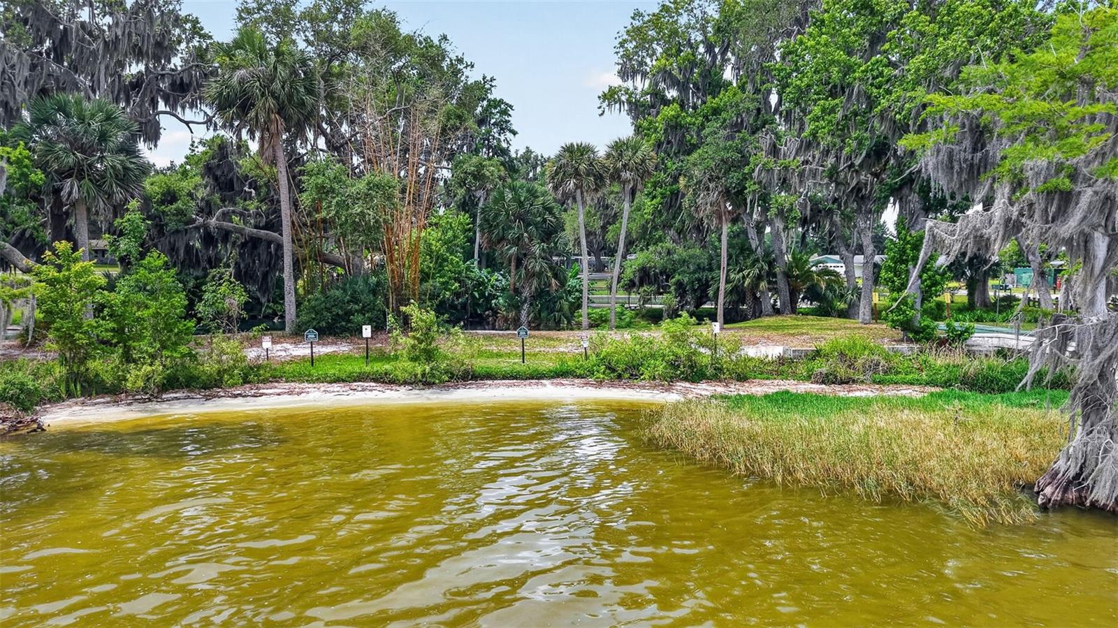 5 LONESOME PINE TRL, YALAHA, FL, 34797