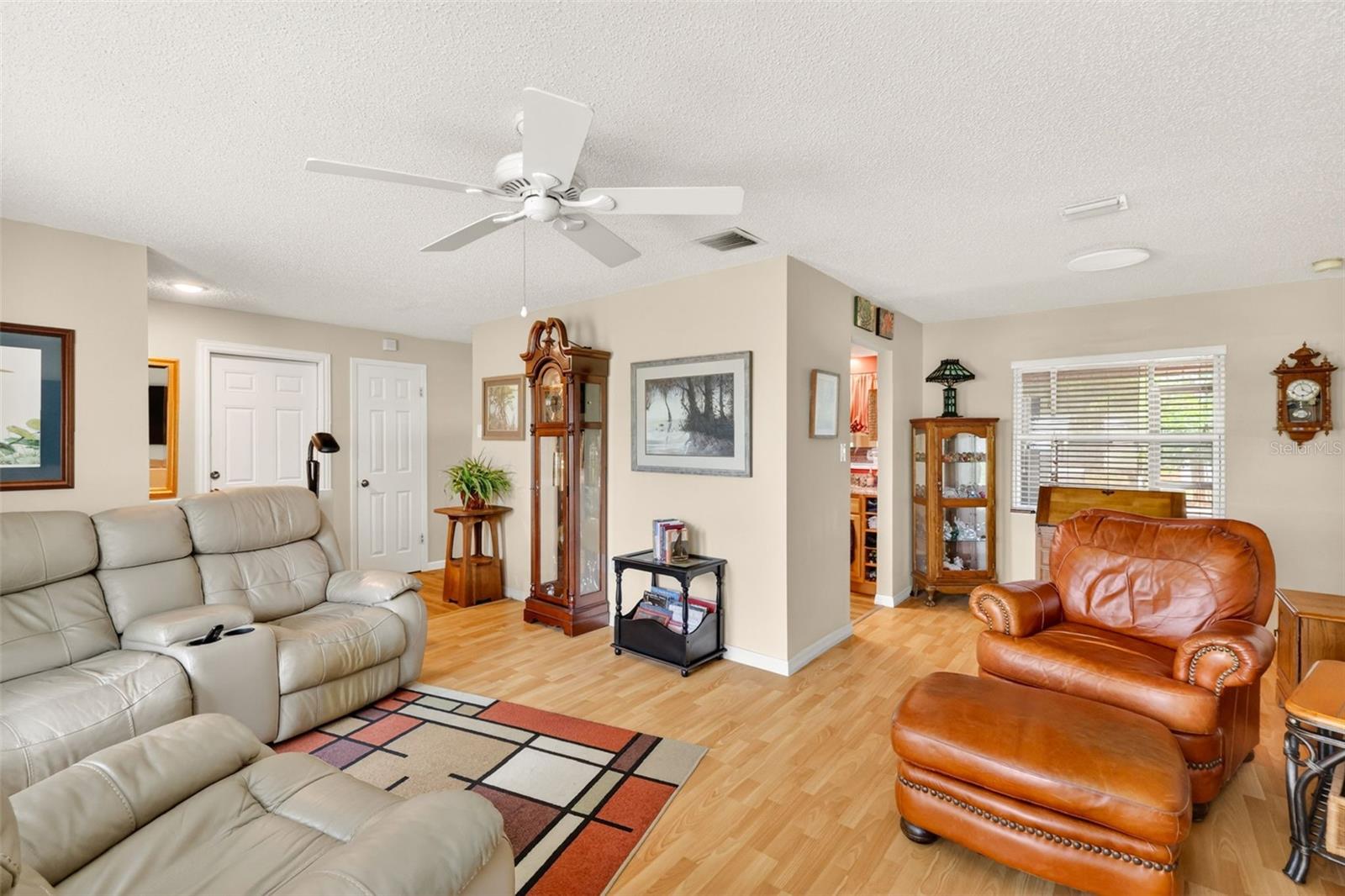 5 LONESOME PINE TRL, YALAHA, FL, 34797