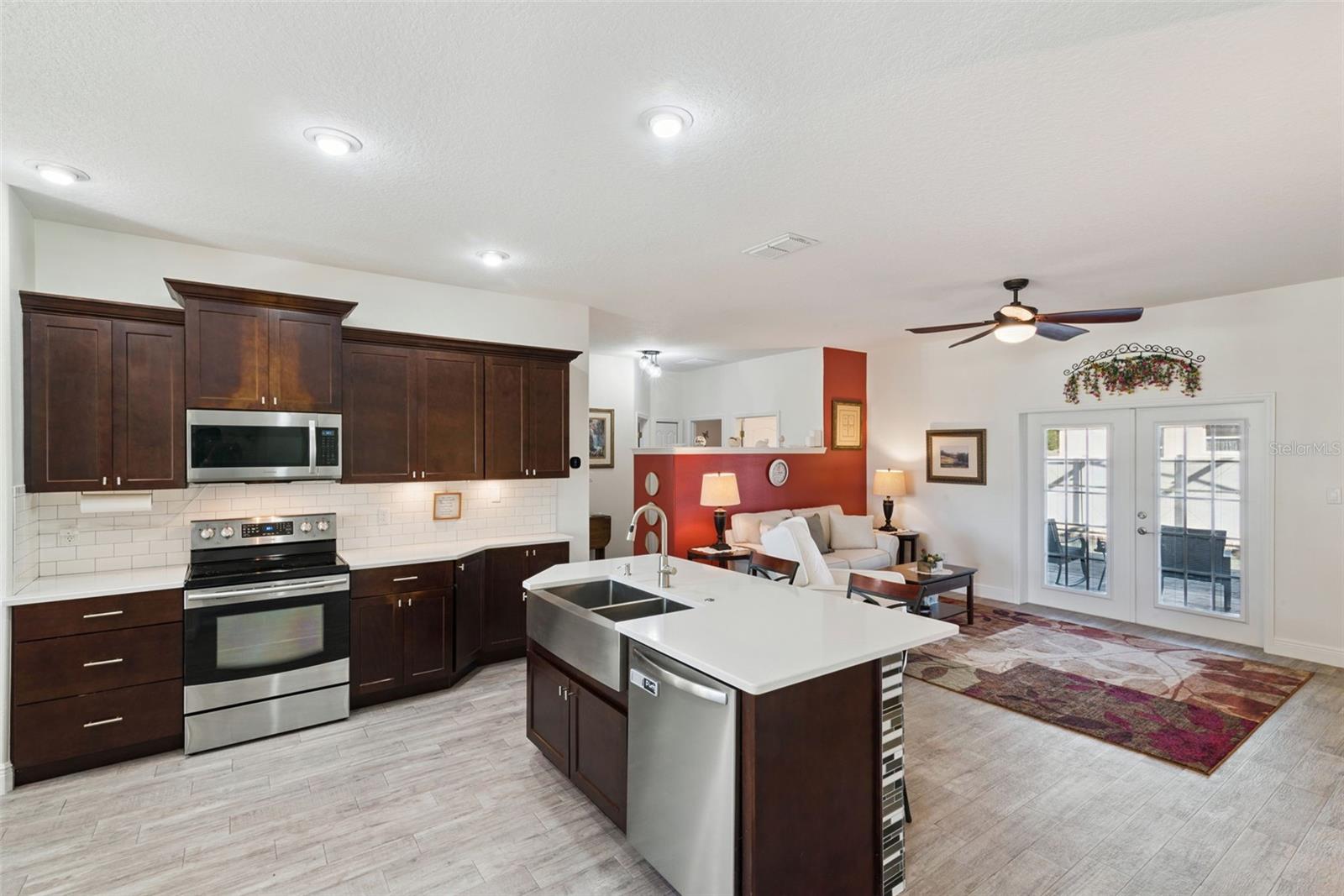 2720 SAVANNAH DR, LEESBURG, FL, 34748