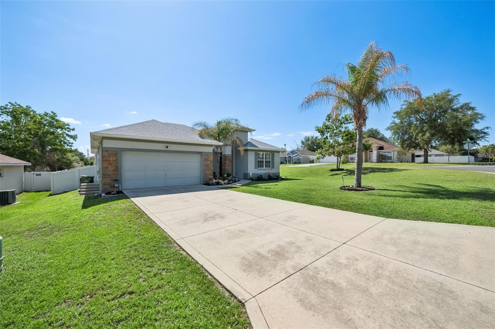 2720 SAVANNAH DR, LEESBURG, FL, 34748
