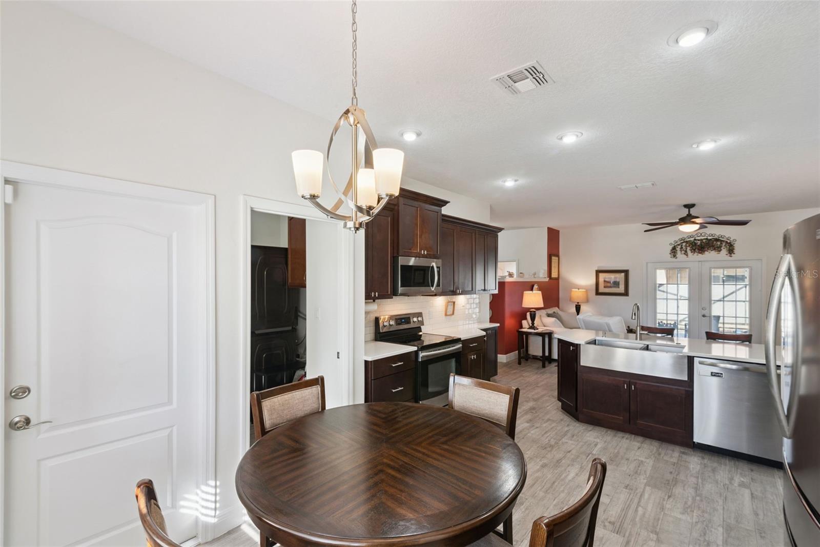 2720 SAVANNAH DR, LEESBURG, FL, 34748