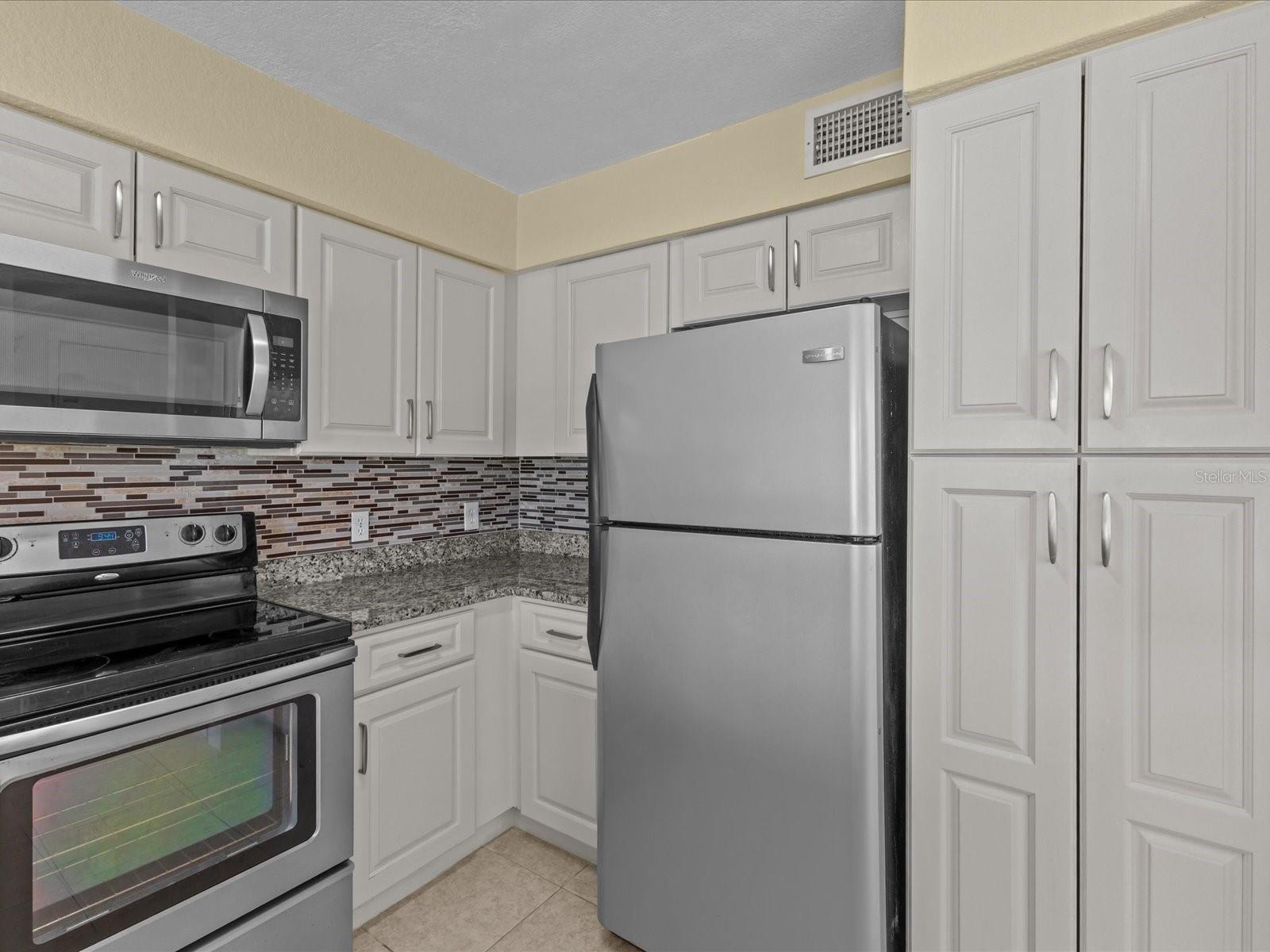 13839 FAIRWAY ISLAND DR #1111, ORLANDO, FL, 32837