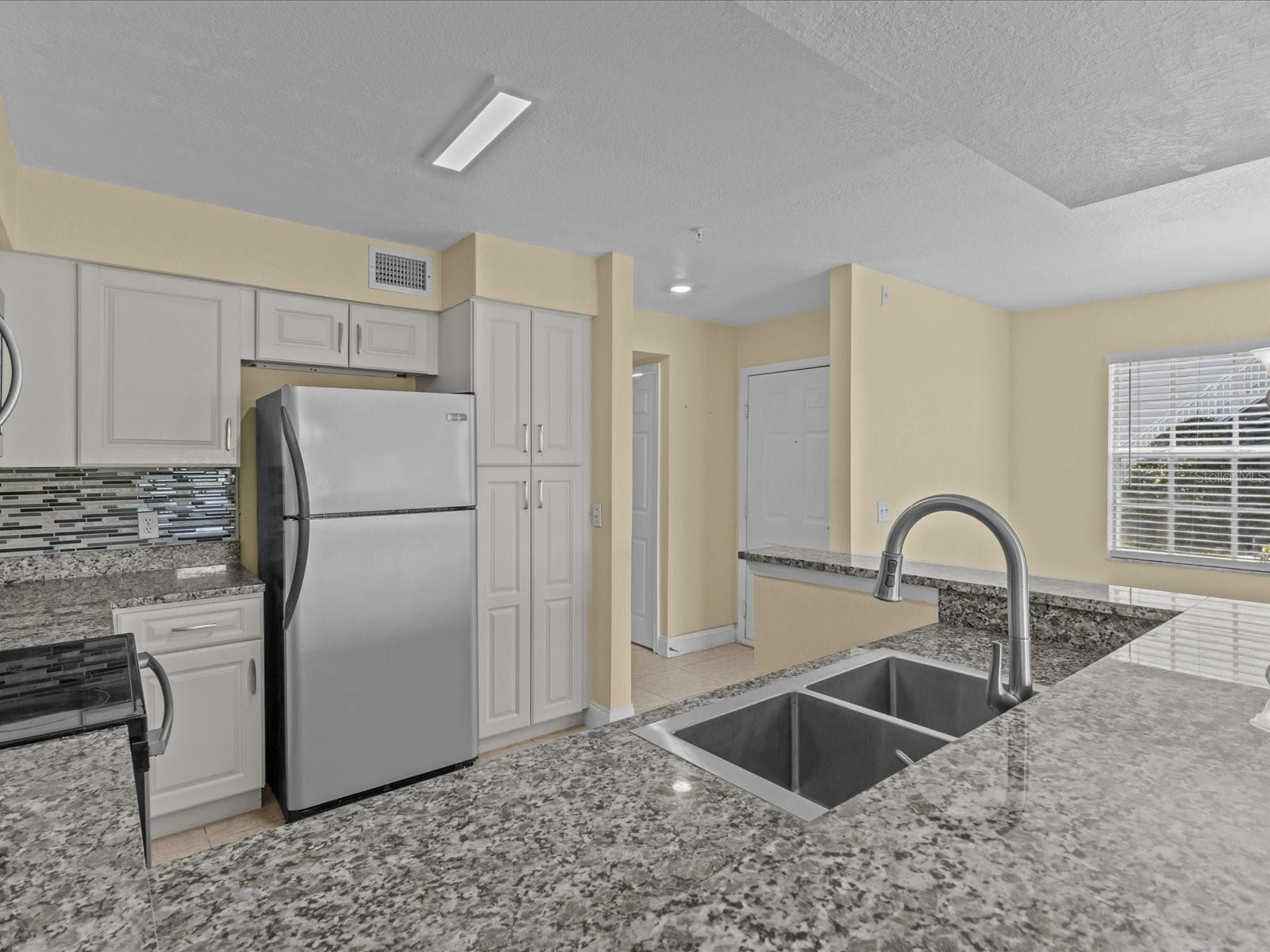 13839 FAIRWAY ISLAND DR #1111, ORLANDO, FL, 32837