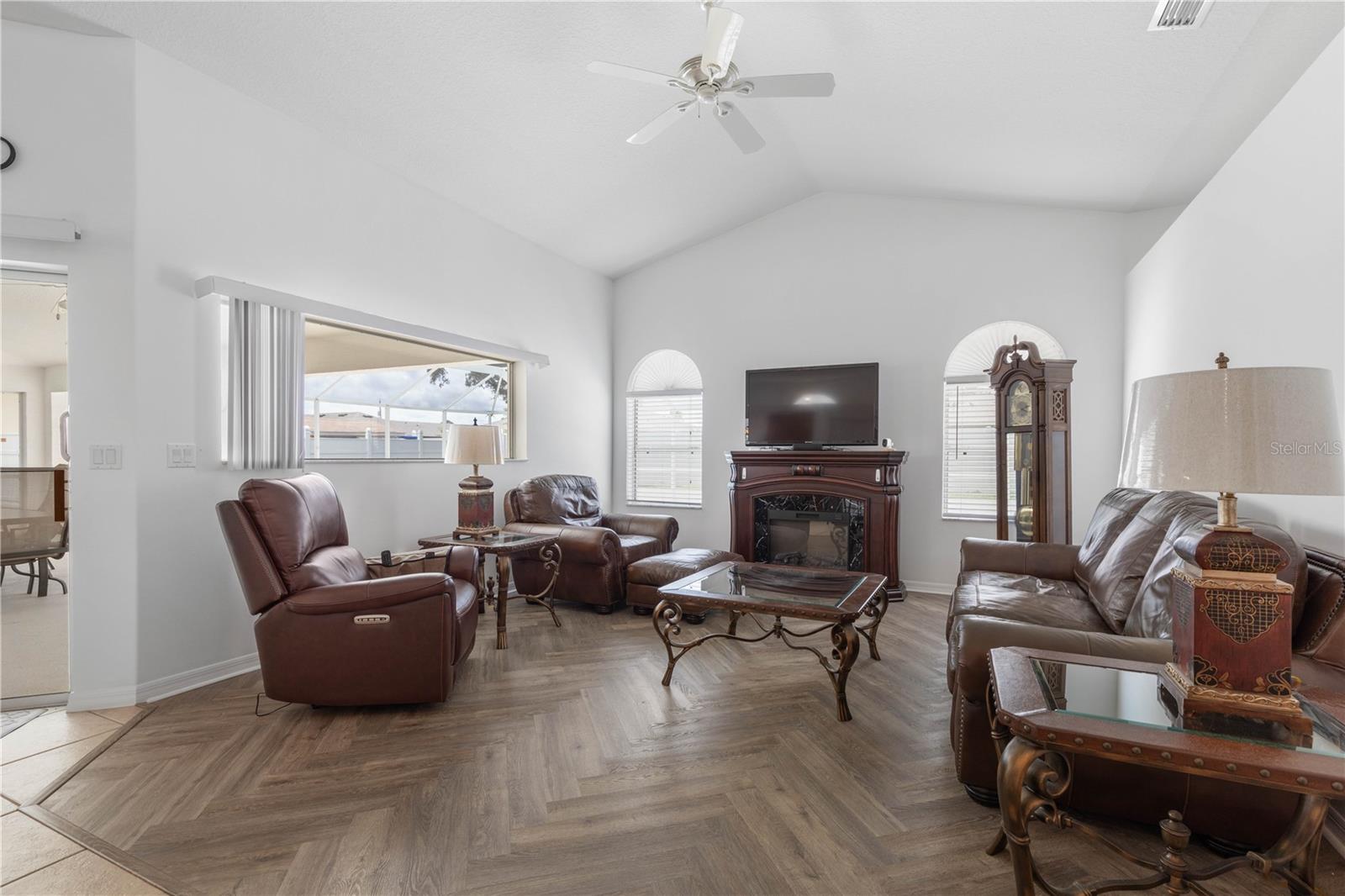 99 ROXBORO DR, PALM COAST, FL, 32164