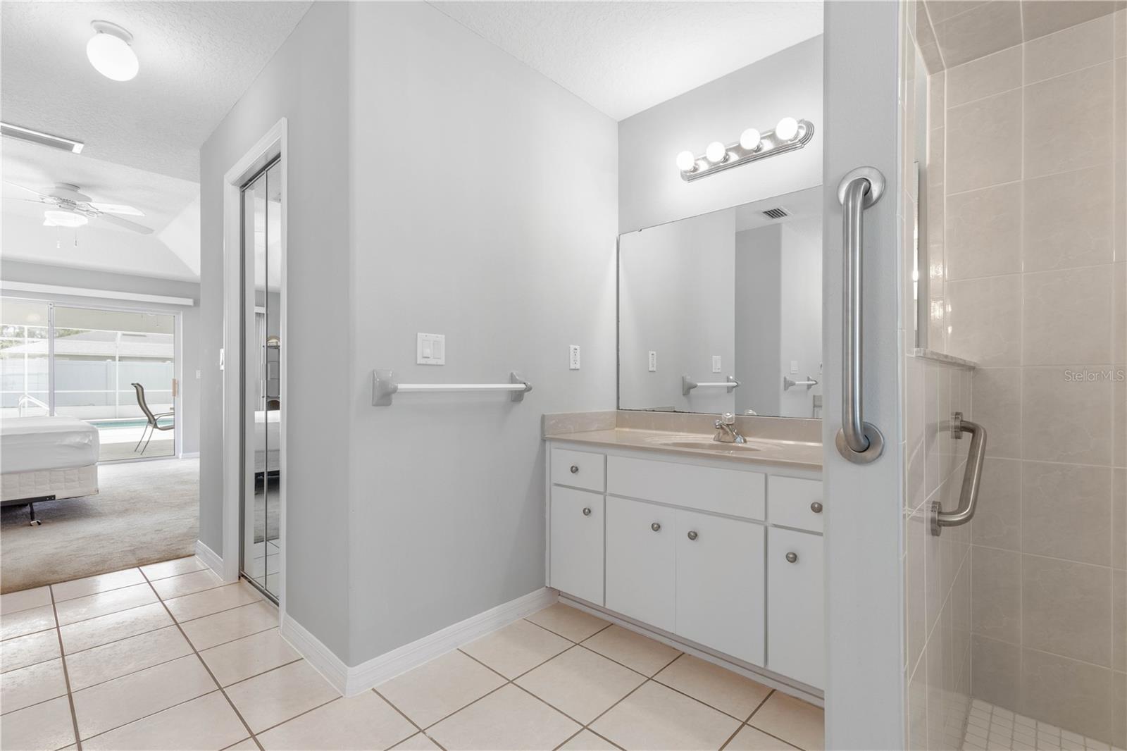 99 ROXBORO DR, PALM COAST, FL, 32164